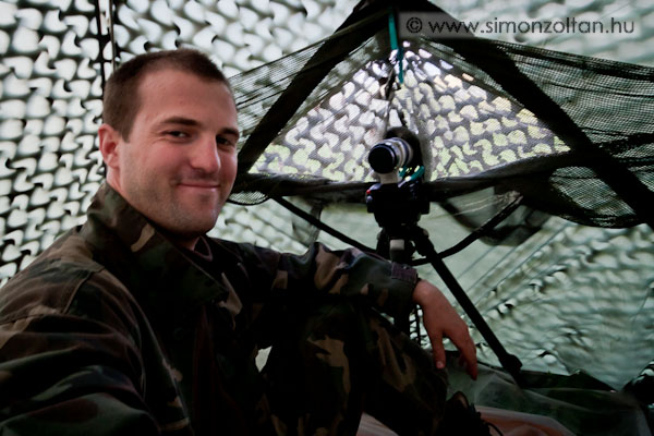 20080513_werk_0030.JPG - A les bel�lr�l. Nem t�l komfortos, de a mad�rfot�z�s nem minden�ron k�nyelmi id�t�lt�s :-)